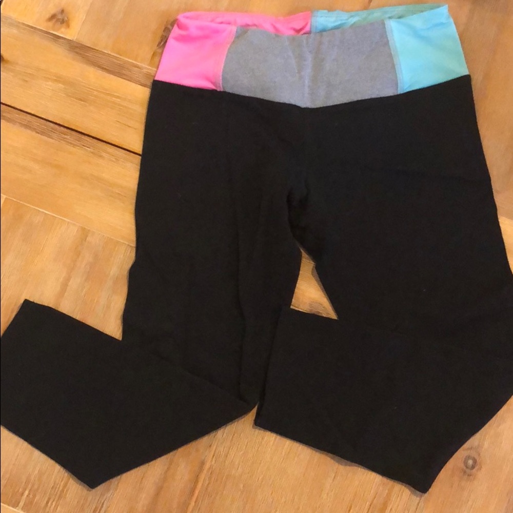 Hard Tail Black Capri Exercise Tights Sz Small